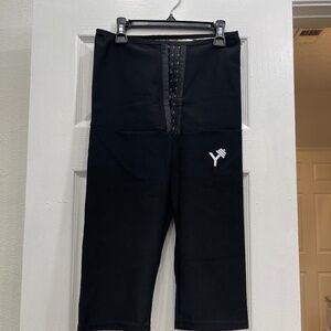 New Sauna Knee Length Shorts Size XL